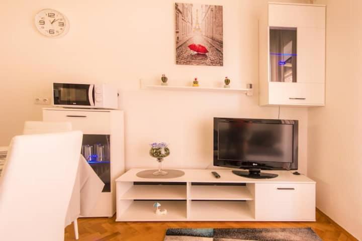 Apartments Mila Klenovica Kamer foto